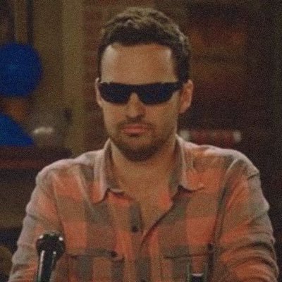 GirllNickMiller's profile picture. Shall I compare thee to a summer's day? No, a summer's day is not a bitch. 𓇢𓆸