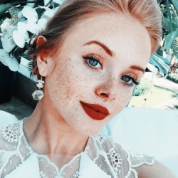 0rchideous__'s profile picture. infp ⋆ she/her | dreaming of tenebrae ࣪ ִֶָ☾.