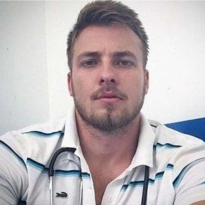 RubetNelson's profile picture. It's all love 💕