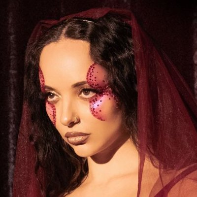 kweenthirlwall5's profile picture. 28. ♐👩‍💻
Soy el meme de little miss can’t shut up about Taylor Swift y Little Mix (OT3)
Estudio en la Universidad Pública. AMO el tiramisú y los gatos 💖