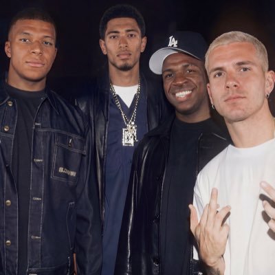 Stayyfan's profile picture. 🇨🇮 | Mining Sales Admin | Foot, Anime, Movies, Music | Jeremiah 17:14 | CR7 🐐