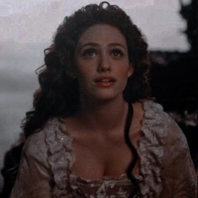 screamnhorror's profile picture. 