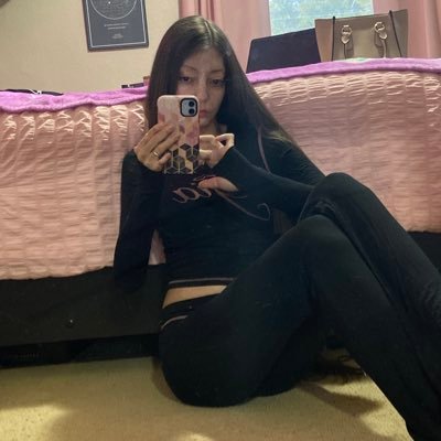 Jassuhmine's profile picture. 29 ♌ Burn Survivor 👸🏻 VA ✞ latina