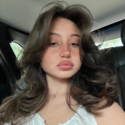 asiuld23's profile picture. 