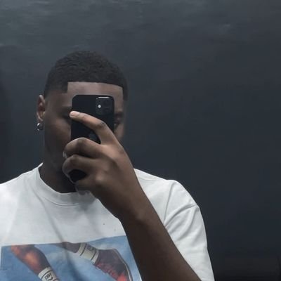 willyyyy__'s profile picture. Utd | Celtics☘️