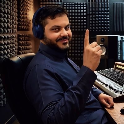 alomariali2012's profile picture. مهندس وفني صوتيات 🎤 مهتم بالتسجيلات القرآنية والمحتوى الهادف لأكثر من عقدين من الزمن وذا عرفت من أكون عرفت أهتمامي أكثر ،، الدين ثم المليك والوطن أغلى ما نملك"