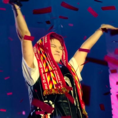 varisav_v0's profile picture. 