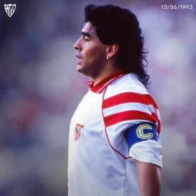 OscarRoperito's profile picture. 𝕾𝖎 𝖓𝖔 𝖙𝖎𝖊𝖓𝖊𝖘 𝖘𝖚𝖊ñ𝖔𝖘,,, 𝖊𝖓𝖙𝖔𝖓𝖈𝖊𝖘 𝖊𝖘𝖙𝖆𝖘 𝖒𝖚𝖊𝖗𝖙𝖔.
𝙎𝙀𝙑𝙄𝙇𝙇𝘼 𝙁𝘾 🇮🇩  D10S jugó en mi sevilla