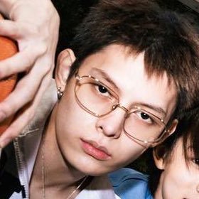 h______yuck's profile picture. James cortis on repeat ☆