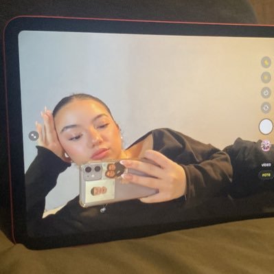 usercarlotixs's profile picture. wifeeeyy! https://t.co/Iqux7JmApu