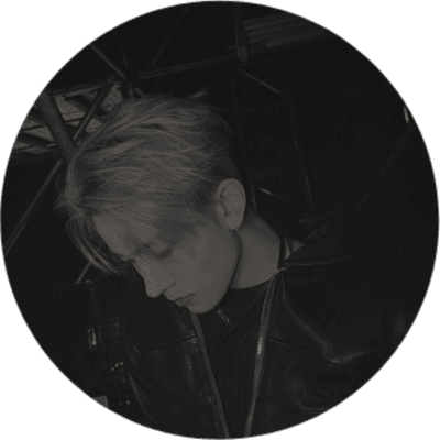 heecseung's profile picture. ENHYPEN's alluring vampire.