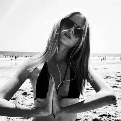 lovelystargrl's profile picture. 