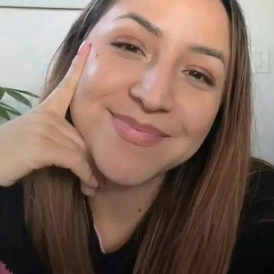 DannyRose583004's profile picture. Let's ride the waves of innovation and explore the exciting world of Bitcoin 📊