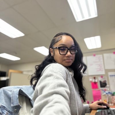 _ariimack's profile picture. i love me