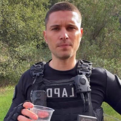 Tk_Jude_Robron's profile picture. #911Lonestar #Tarlos🫶🏻#TkStrand #NightsInStereo #SwatExiles 😍Jude Reddick😍 #Robron❣️