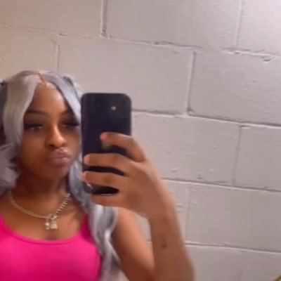 janiahsboo's profile picture. just a girlll