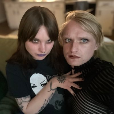 hardlybjorking's profile picture. https://t.co/q6aRKW2a9K they/them—queer—metal/jazz/rap mostly—i know a sound is still a sound around no one