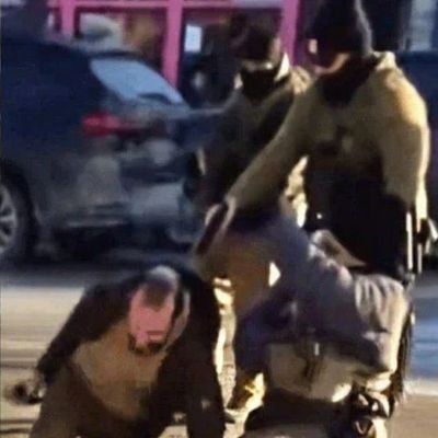 BessantRay62677's profile picture. Mind ye business.
Nowt to see.
Just a witness
to being me....

NHS Ninja Warrior Poet.

Let the rhyme fit the crime.

One of the proudly Woke (half-asleep)