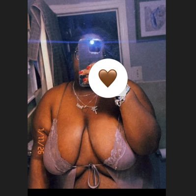 jada_nycole14's profile picture. BX NYC🗽• Virgo ♍️• 25🤍 ✨DMS are only open for BUYERS ONLY✨😋.  All my socials:                     IG: Jada_nycole_  FB: Jada Thompson