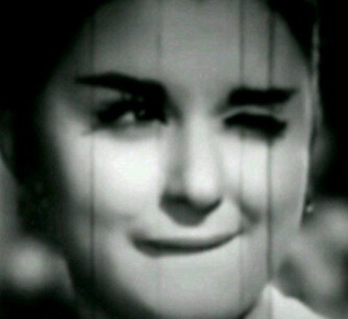 bentalno0or's profile picture. _____________غير قابلة للتعريف _____________________________