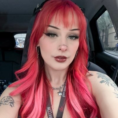 itscleomoon's profile picture. slippery when provoked ᰔ avn award winner ‘26 ᰔ los angeles ᰔ bookings: @coxxxmodels ᰔ bu: @allegedlycleo