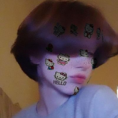 FEMB_oy13's profile picture. 