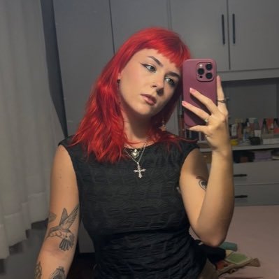 californicacao's profile picture. mesmo triste eu sorreio