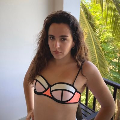 regisalidor's profile picture. 