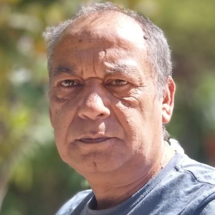 reyestorresjm's profile picture. #Multifondos.
#SpacesHost 

Sin complicidad, las palabras rebotan en el silencio.