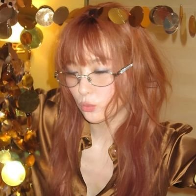 jongietae's profile picture. inventor of chili dog twt 💋💋💋