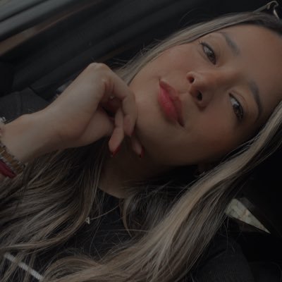 anggiecristell's profile picture. 🐝🌸☀️🌅🤎🪐✨