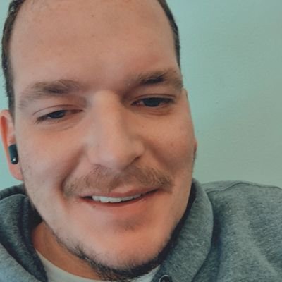 BradleyAlley's profile picture. 34 gay man from West Virginia. I am here to share my pics and videos and to follow other men to see what happens! 😉 😜 
Snapchat: Bradalley22
HMU guys! 😜 🤙