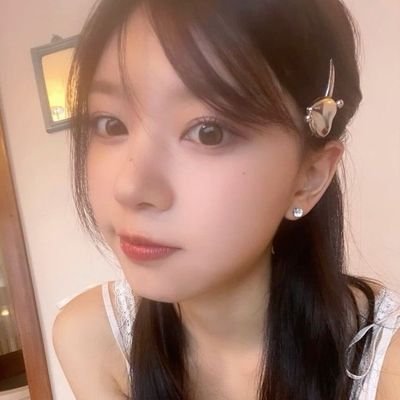 danibanay's profile picture. 20 — #studytwt 🧸