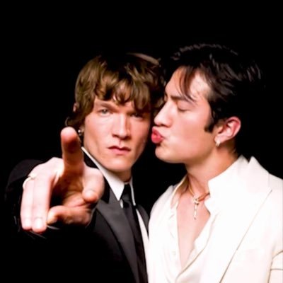 Holy24Rozy81's profile picture. 