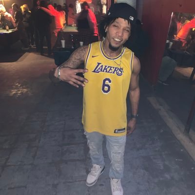 tequan_guy's profile picture. 26 yrs old🙂‍↕️ | 5 year Army Vet 🇺🇸| 10 Year Exp. Barber 💈 | Honest Worker 🛠️ | Adult Content Coming Soon 🎬💯