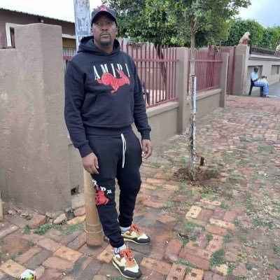 Tuminho_Matila's profile picture. 2 Corinthians 5:7 “For we walk by faith, not by sight.”                                                                           Sefela 374 ❤️ Difela Tsa Sione