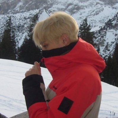 jellyousieun's profile picture. 