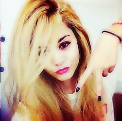 BriiMeeler's profile picture. Liv'n and luv'n life!!