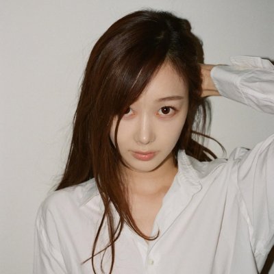 fteshness's profile picture. 𝐛𝐮𝐬𝐢𝐧𝐞𝐬𝐬 𝐚𝐜𝐜𝐨𝐮𝐧𝐭 🖤🕯️ still stuck in galaxy ◜ fandom brain ✧ dark edits & quiet chaos