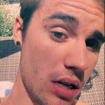 wakeupurpose's profile picture. não sei amar pouco.