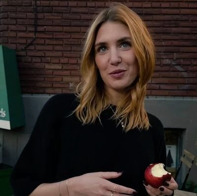 coloredwhirl's profile picture. 🤎🖌