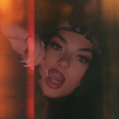 scarysari_'s profile picture. obsessed w @giaunidye❤️ #TeamHellNo