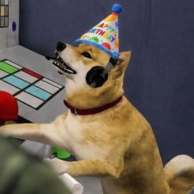 AdrianAlbi11's profile picture. @journey_wav

IG: adrianhdz.jpg