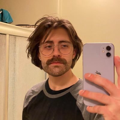 enyalb222's profile picture. 26 | i play guitar