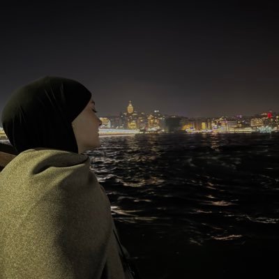 thegurbetci's profile picture. ö(z)lüyorum gö(r)müyorsun 🌷✨🪄🌙