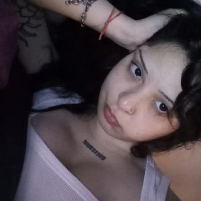 0utshined_'s profile picture. disociando