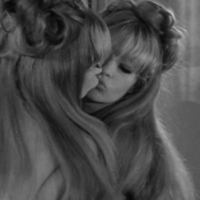 smellofdeathhh's profile picture. 