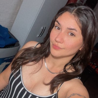 shakiShaki26's profile picture. ❤️💙