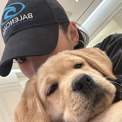 sellduck_'s profile picture. 