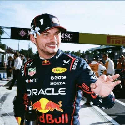 girlslikesF1's profile picture. #MAXVERSTAPPEN: If my mum had balls, she'd be my dad. 
~ Mv¹ | Sv⁵ | Oₚ81 | Cˡ1⁶ ~ Tpwk 🤍